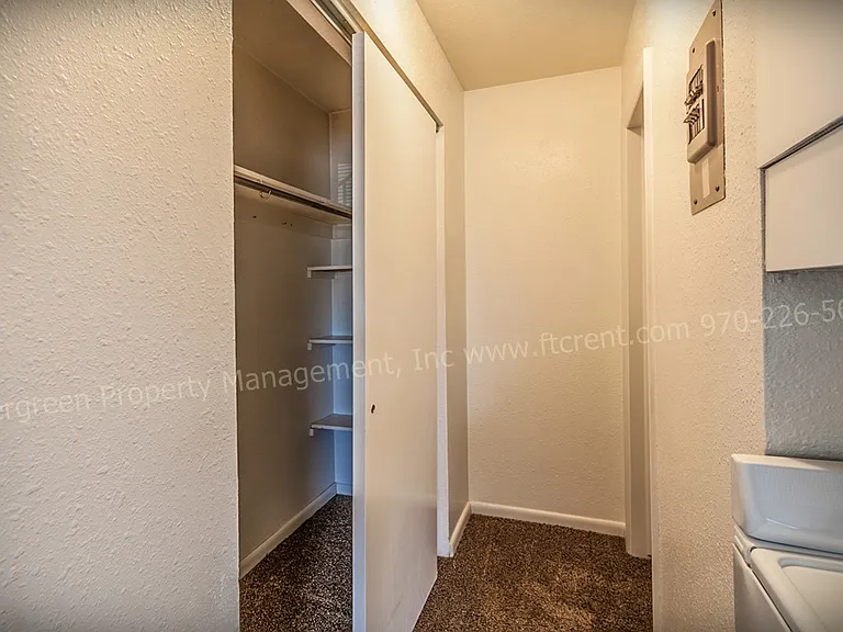 500 W Laporte Ave — Photo 55