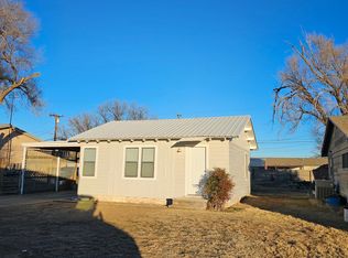 304 Zephyr St, Plainview, TX 79072