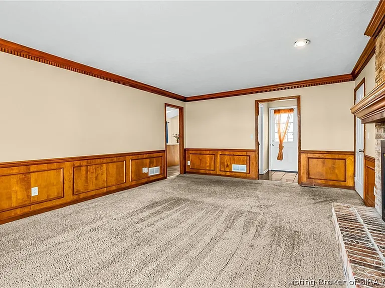 2201 Glenn Abbey — Photo 13