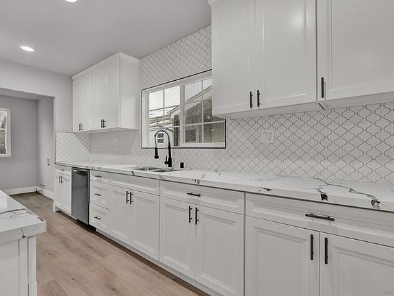 4th image of 2921 29th St
