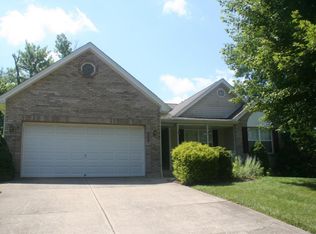 1127 Chalet Ct, Lawrenceburg, IN 47025