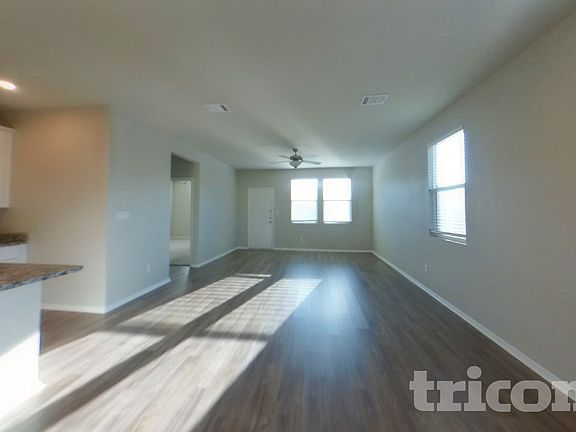 3rd image of 5221 Saddle Club Dr