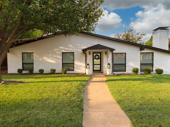 6716 Roundrock Rd, Dallas, TX 75248