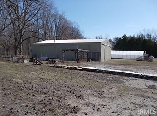 6775 S 400 E, Wolcottville, IN 46795