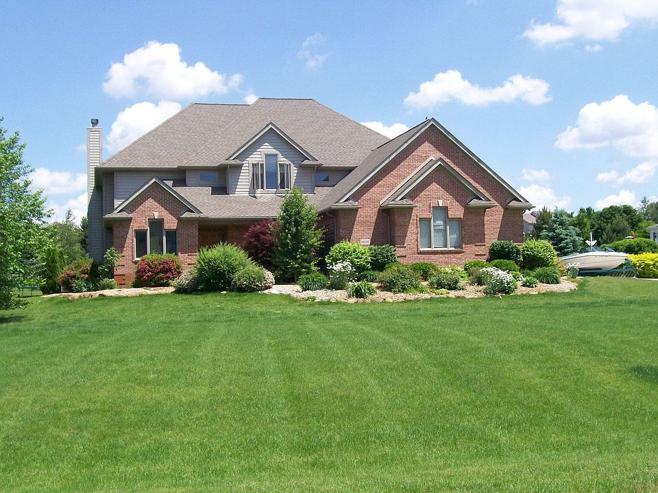 1st image of 1826 Brookview Dr