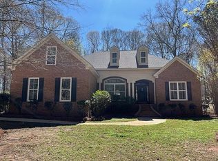 121 Cross Creek Cir, Macon, GA