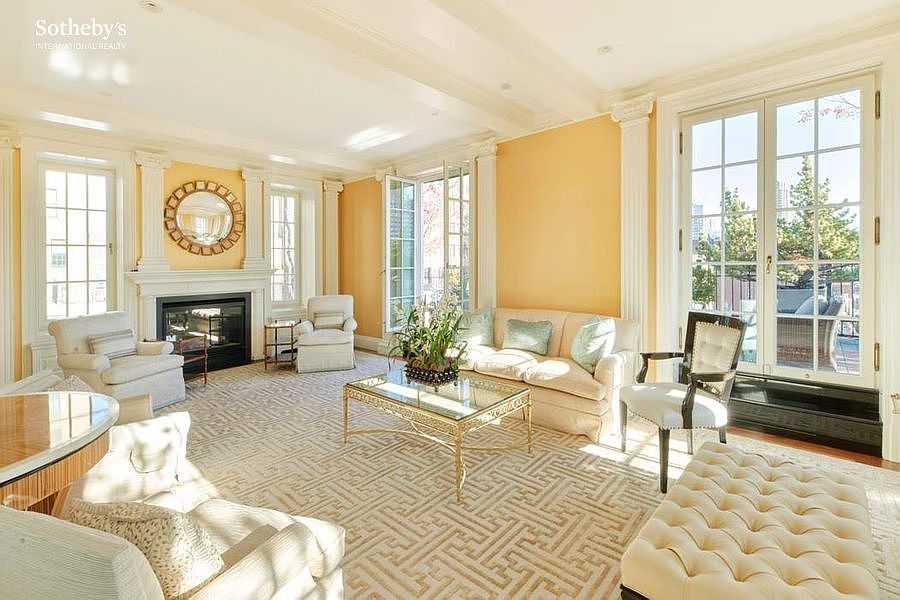 1st image of 885 Park Ave Penthouse B