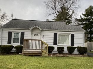 4929 N Best St, Peoria Heights, IL 61616