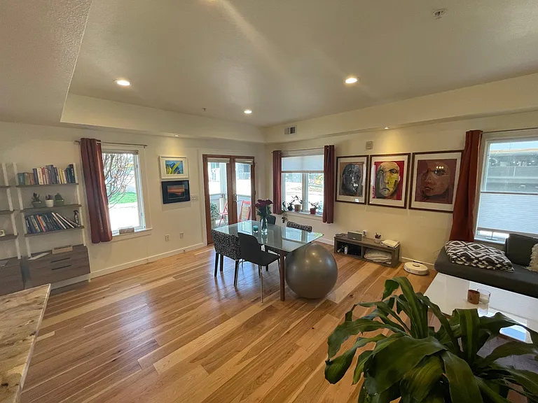 3284 Foundry Pl — Photo 10