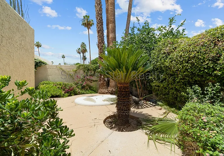 7320 E Rose Ln — Photo 25