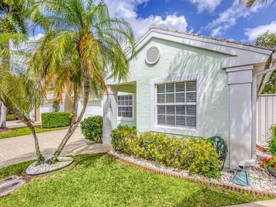 12 Admirals Court, Palm Beach Gardens, FL, 33418
