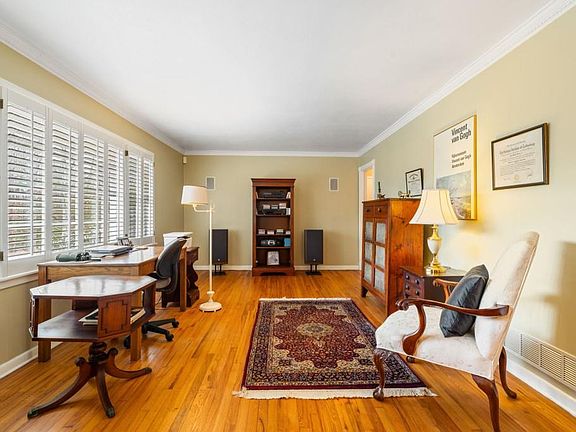 4th image of 2368 Peeler Rd