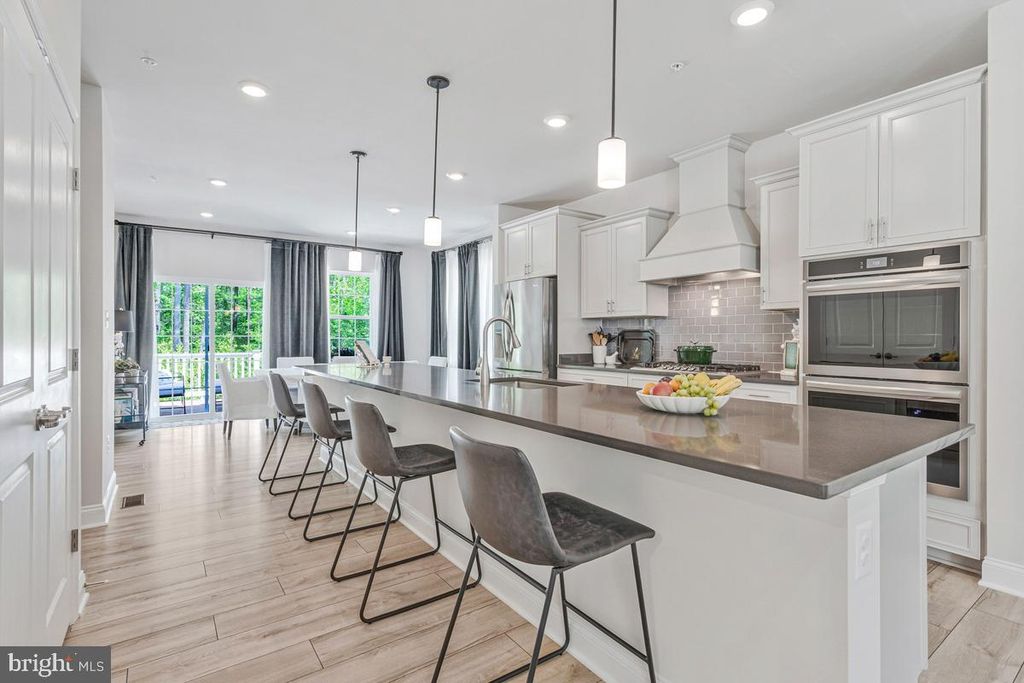 45493 Woodslea Way, California, MD - More