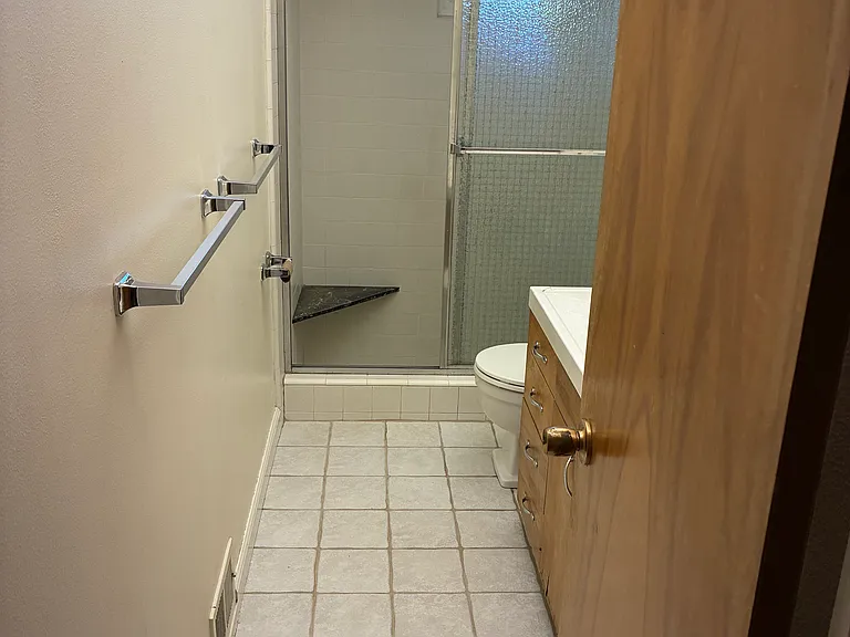 1641 Oak Vista Ave #1 — Photo 9