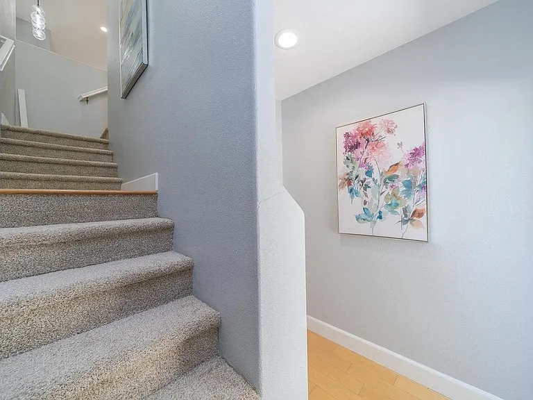 117 Serenity Pl — Photo 43