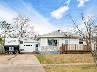 26 Gibson Rd, Silver Bay, MN 55614