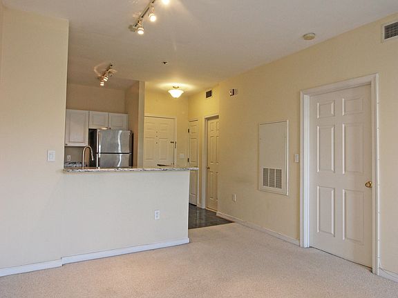 5th image of 1645 International Dr Unit 202
