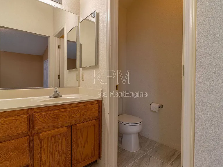1106 Klemeyer Cir — Photo 24