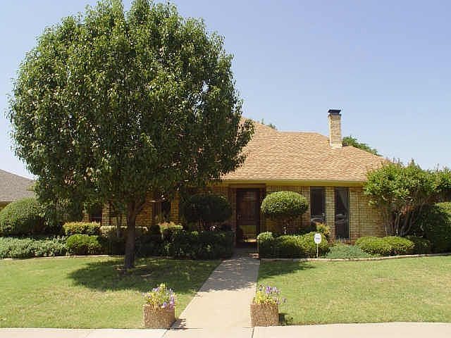 1st image of 2221 Southern Cir