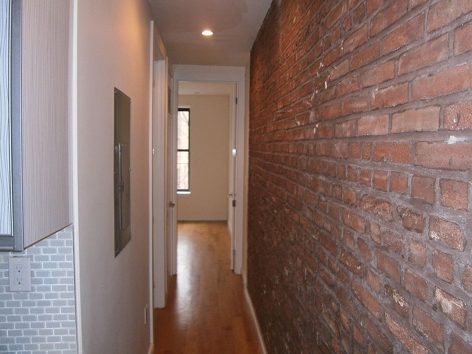 1st image of 663 Park Pl