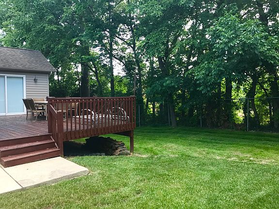 5th image of 140 Lincoln Station Dr