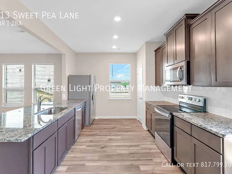 313 Sweet Pea Ln — Photo 16