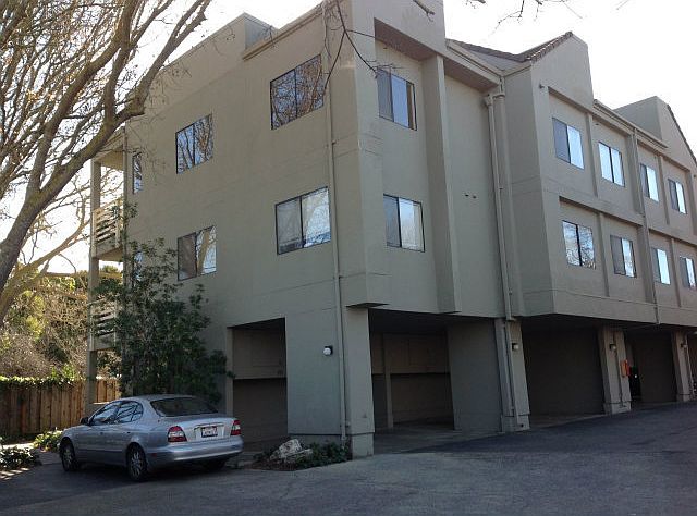 Building and Corner Unit