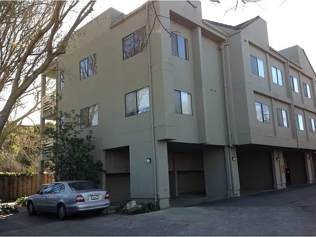 Building and Corner Unit - 250 River St #402