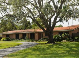 8255 SW 108th St, Miami, FL 33156