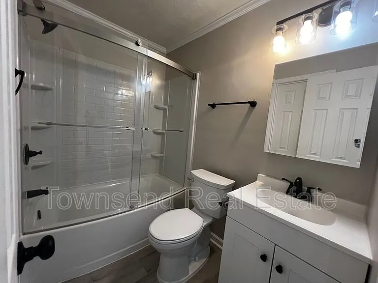 5874H Century Oaks Dr — Photo 13