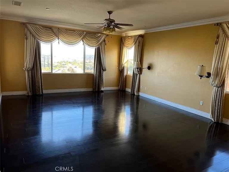 1583 Twin Oaks Cir — Photo 34