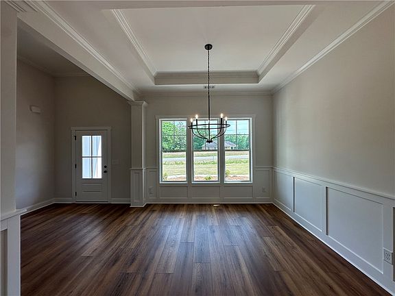 4th image of 803 Lee Road 240