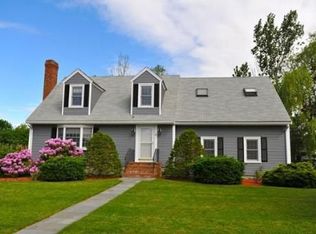4 Fox Run Dr, Newburyport, MA 01950
