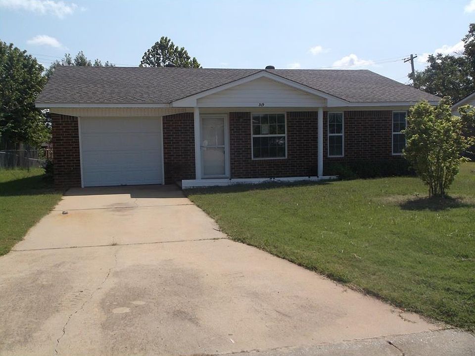 1st image of 319 Liza Ln