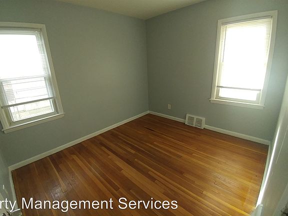 2nd image of 22900 California St