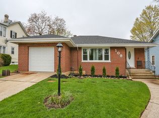 109 S Plum Grove Rd, Palatine, IL 60067