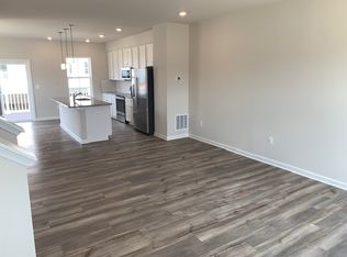 63 Swan Field Ave, Ranson, WV 25438