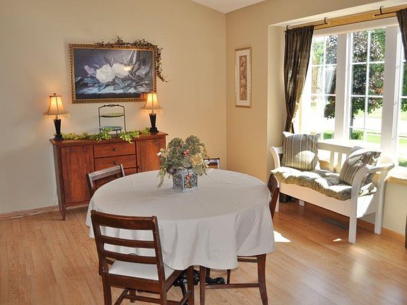 2nd image of 13145 Oakwood Dr
