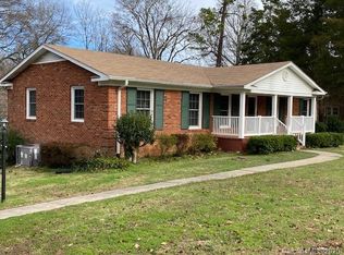 1241 Robinhood Cres, Charlotte, NC 28227