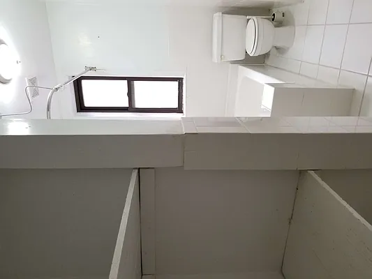 Rented by BRICK & GALO REALTY CORP | media 14