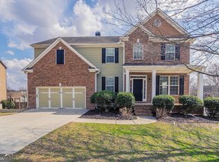 1813 Madrid Falls Dr, Braselton, GA 30517