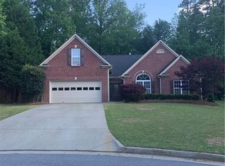 5070 Rolling Rock Dr, Sugar Hill, GA 30518