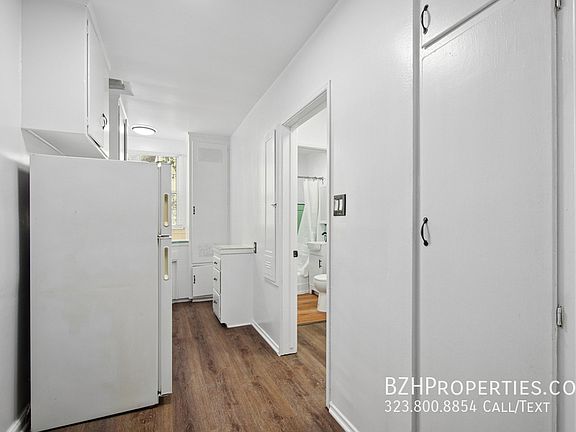 4th image of 4010 Los Feliz Blvd APT 7