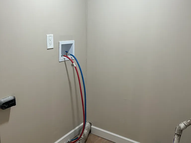 Washer Dryer Hook ups