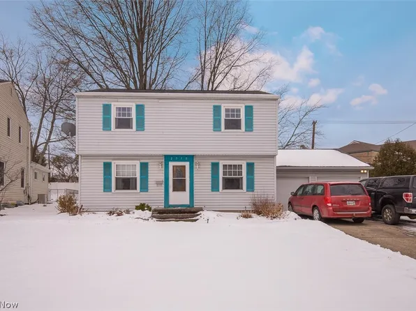 2770 Revere Dr, Cuyahoga Falls, OH 44223