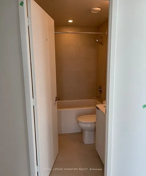 7890 Jane St #3202 — Photo 10