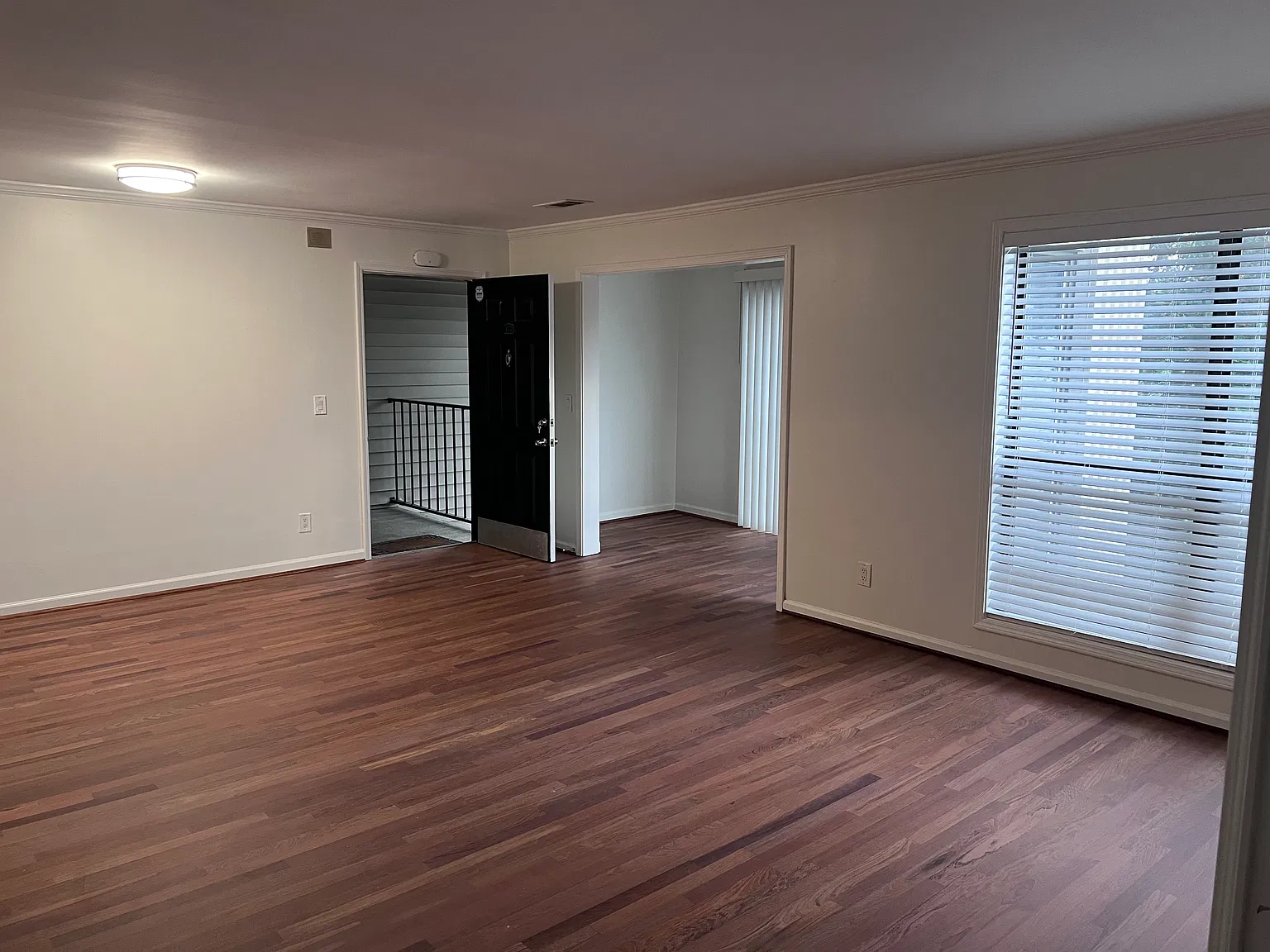 2 bed, 1120 sqft, $1,850 — Photo 3