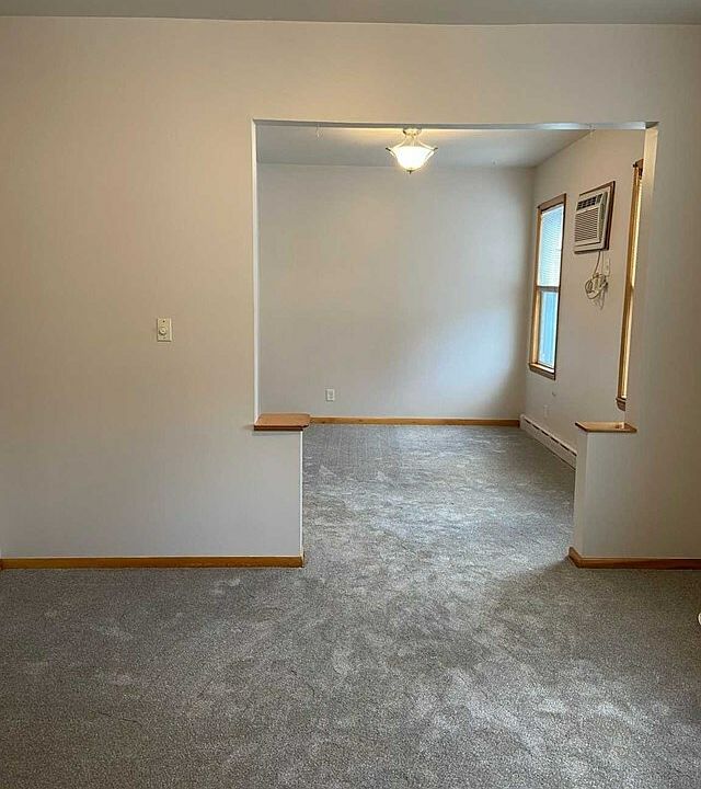 1st image of 124 Grand St Floor 2