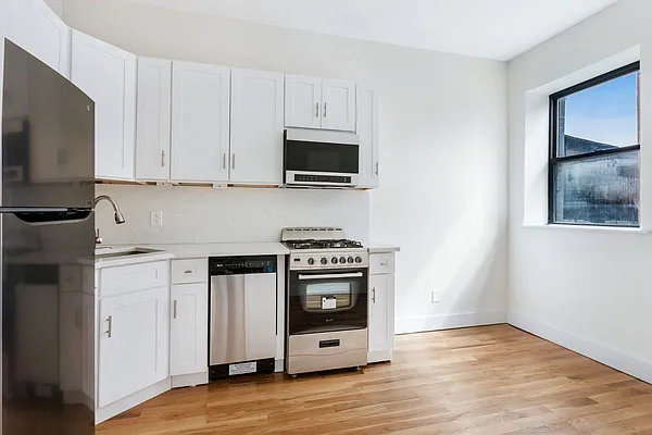 Rented by Living New York | media 1