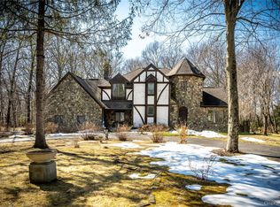 14 Geneva Drive, Hopewell Junction, NY 12533